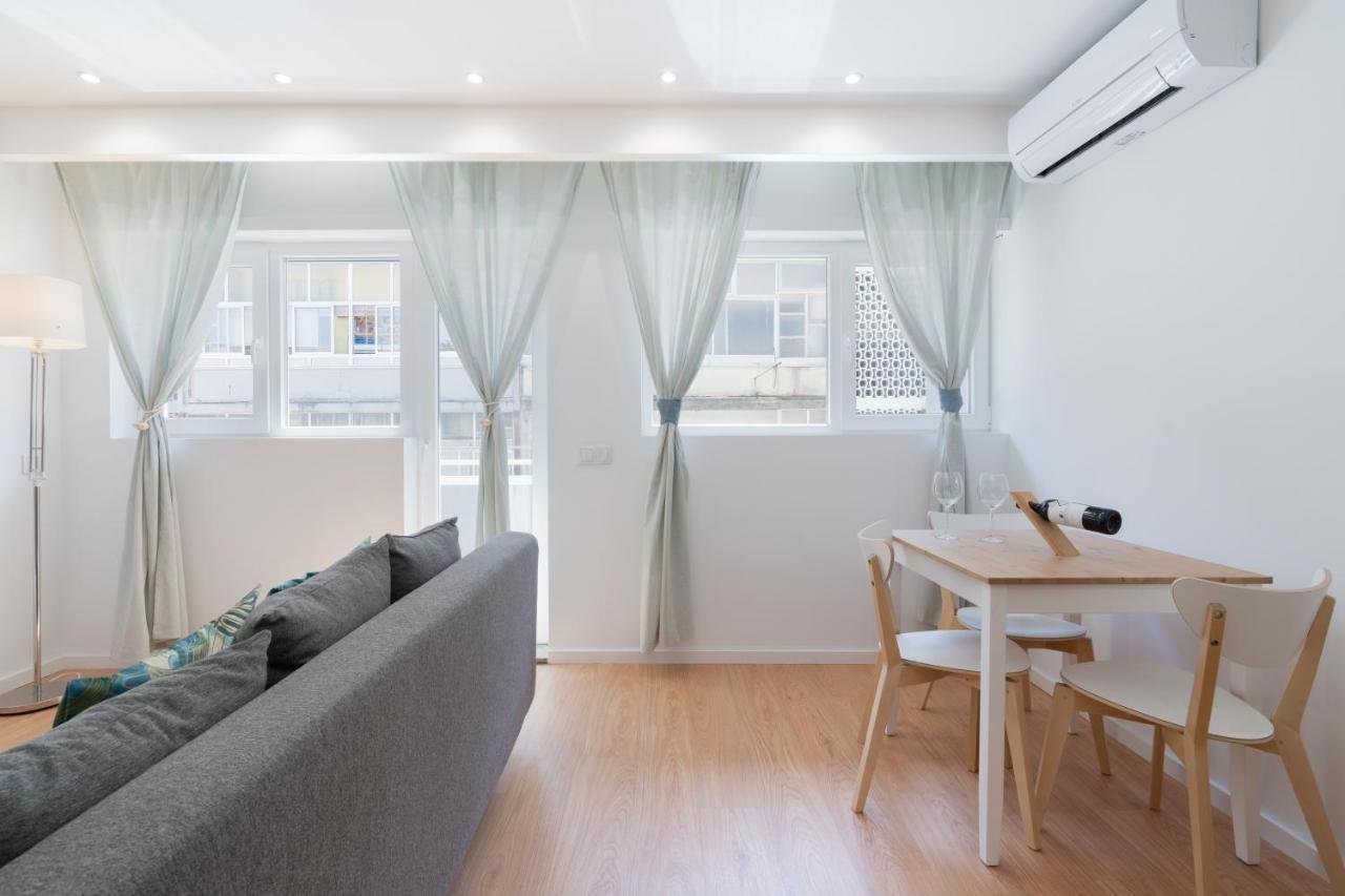 Sweet Sunny Flat W/ Balcony - Gaia Lejlighed Vila Nova de Gaia Eksteriør billede