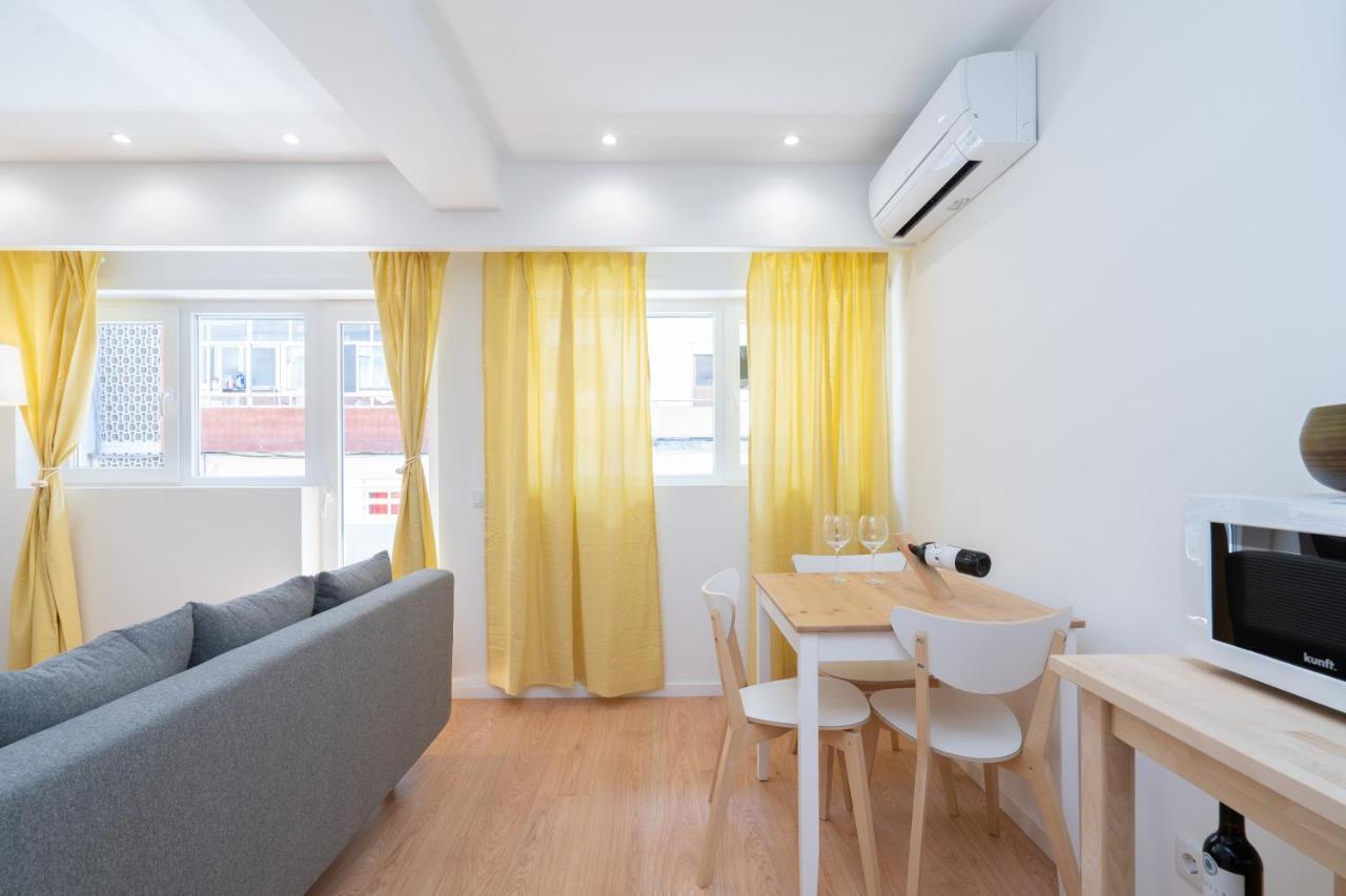 Sweet Sunny Flat W/ Balcony - Gaia Lejlighed Vila Nova de Gaia Eksteriør billede